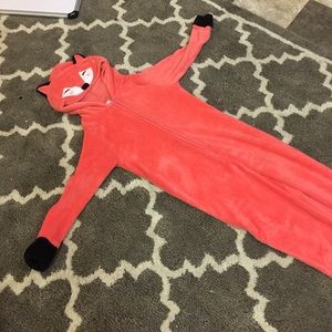 A fox onesie!!!